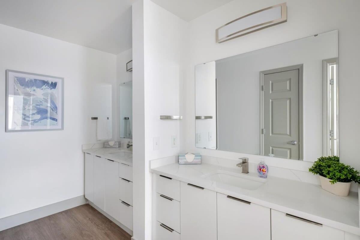 4B 3Ba Premium Family Apartment With Gym Charlotte Esterno foto