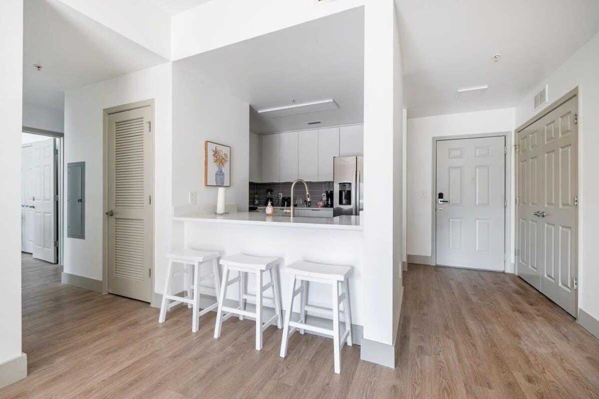 4B 3Ba Premium Family Apartment With Gym Charlotte Esterno foto